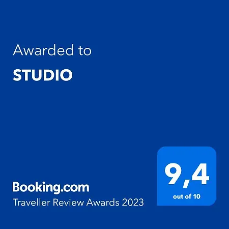 Studio شقة غدينيا